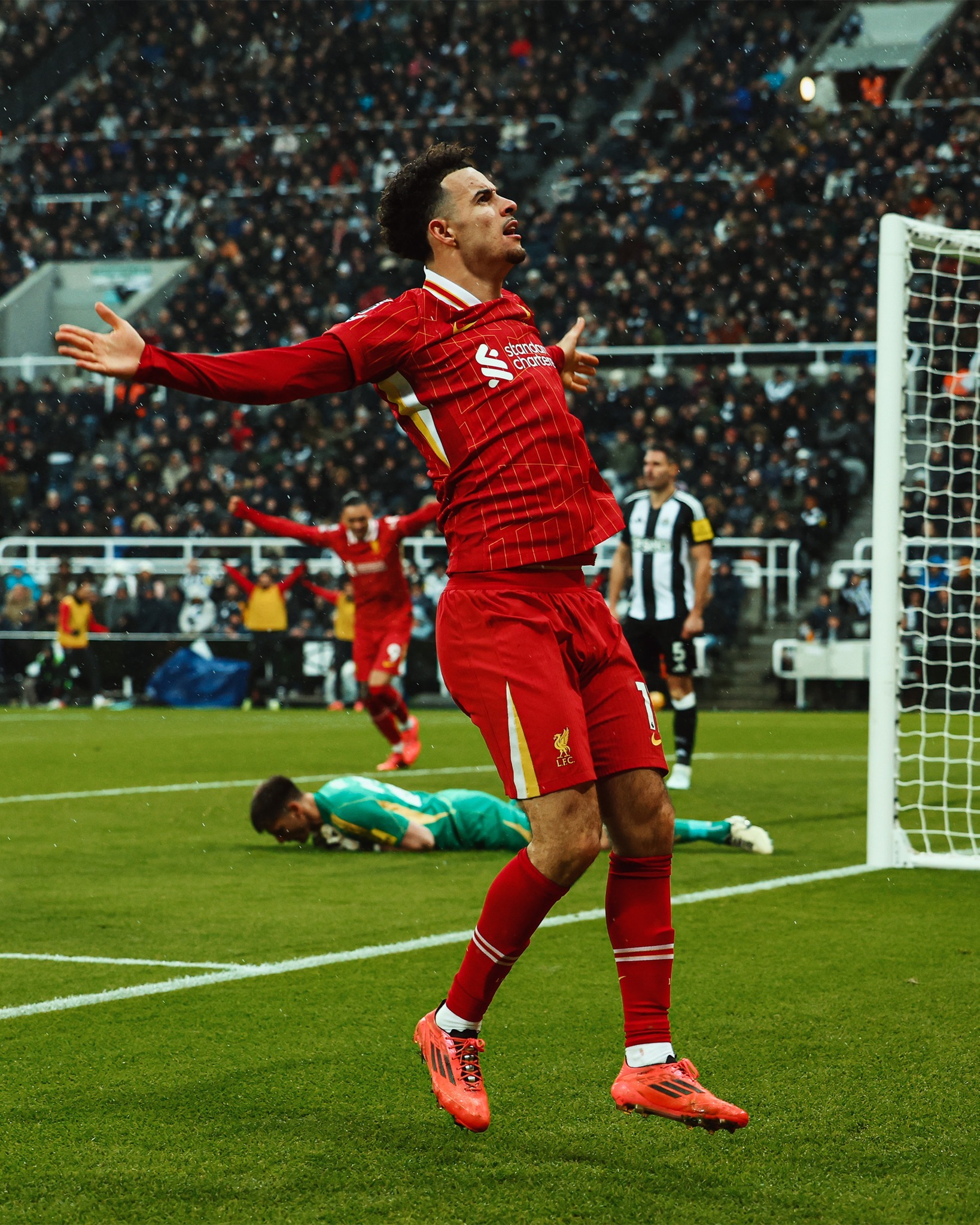 乌克兰力克那不勒斯，萨拉赫状态火热