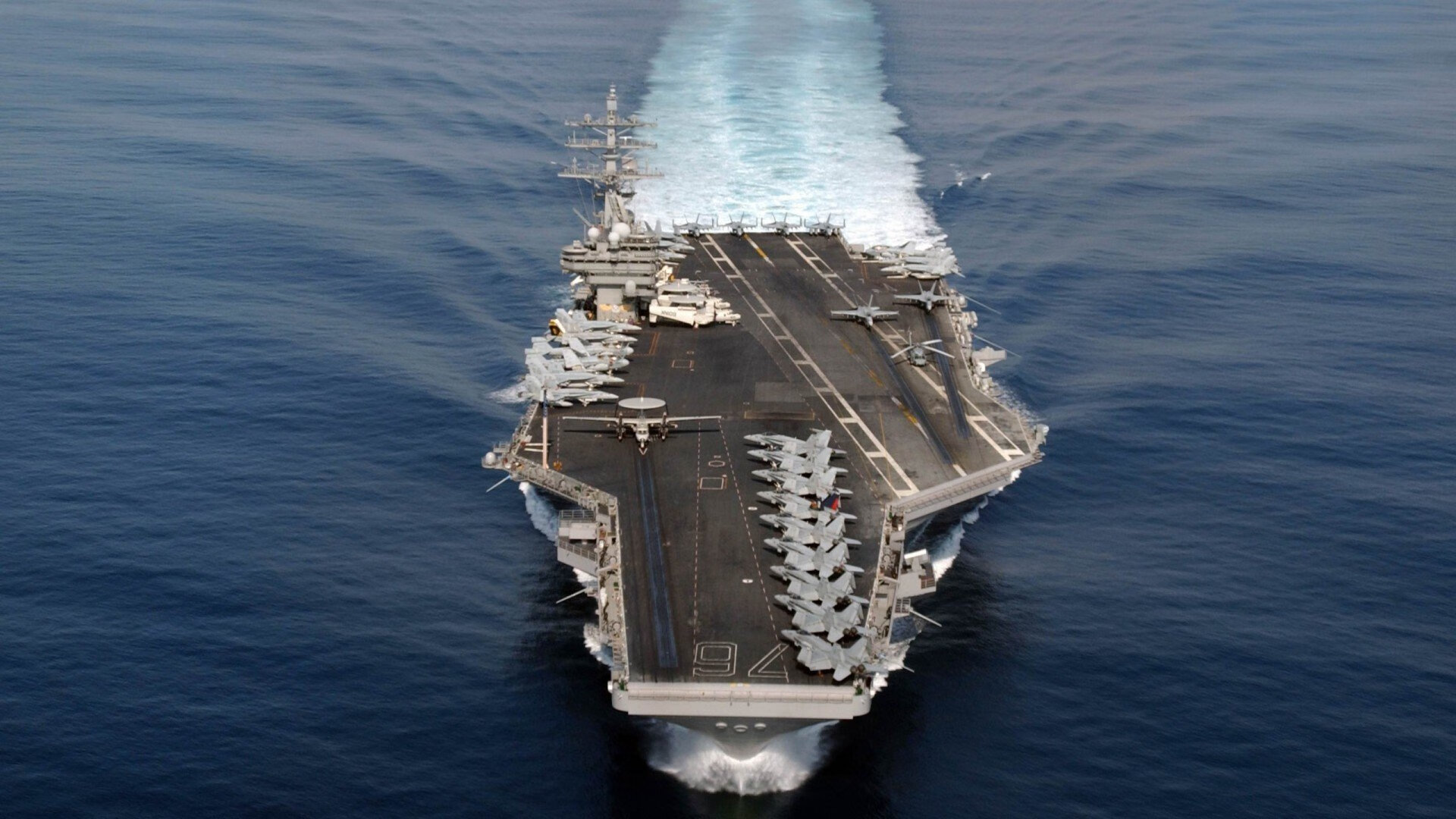 银红对决与独奏时刻，当战术天花板遇见不屈本能