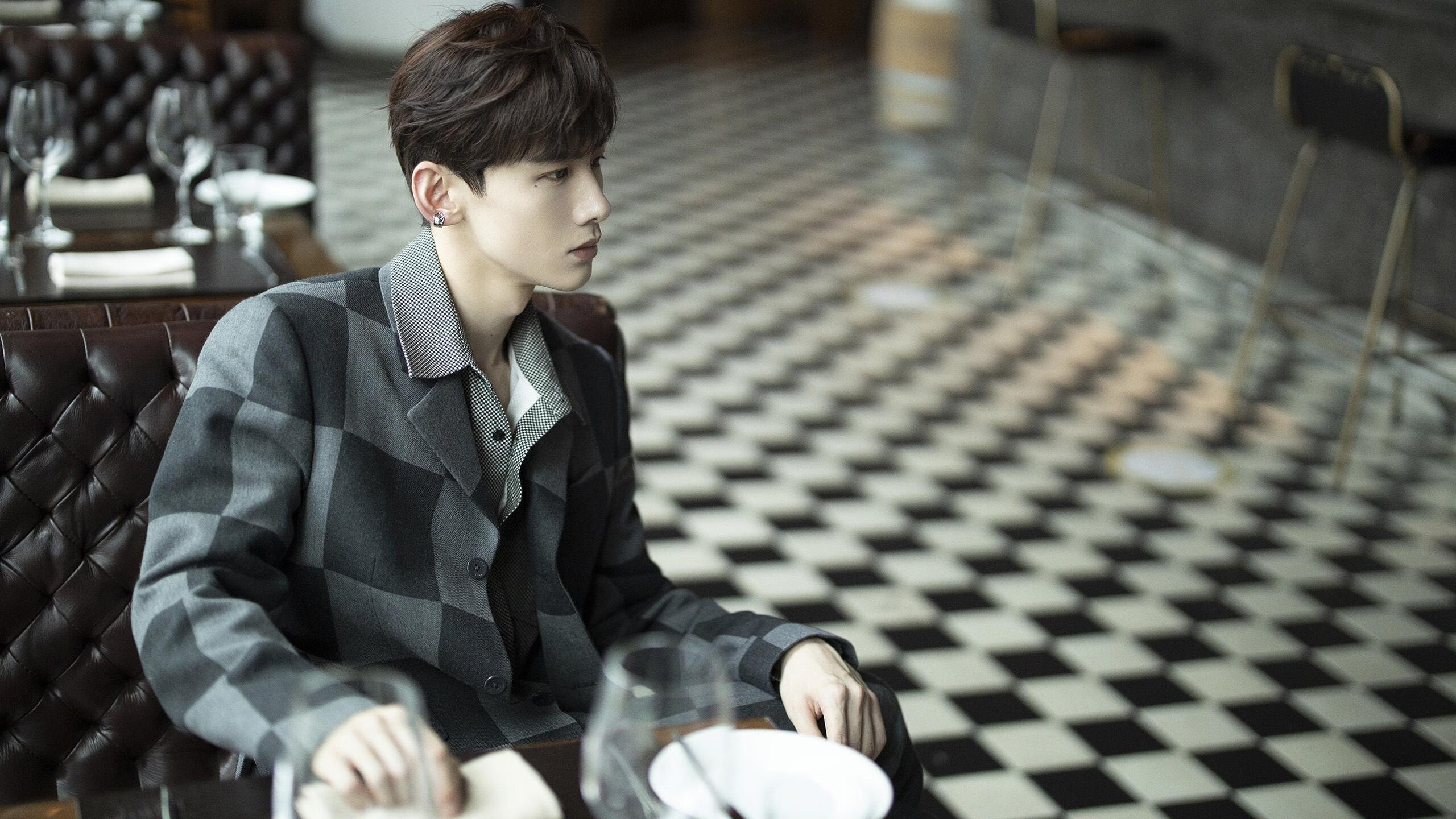 跨越经纬的足球诗篇，当乌拉圭的沉稳遇上新西兰的晨光与萨拉赫的热焰