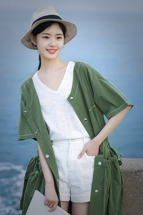 跨越经纬的足球诗篇，当乌拉圭的沉稳遇上新西兰的晨光与萨拉赫的热焰