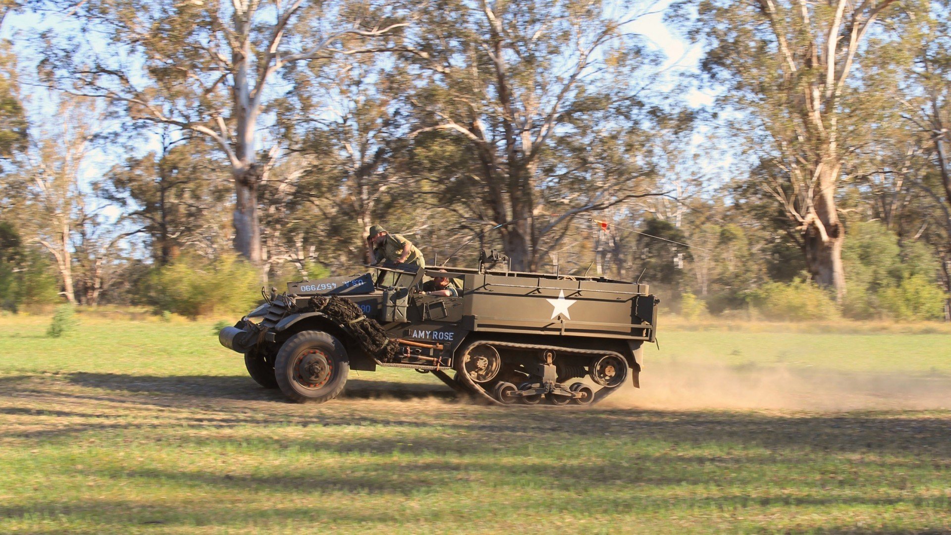 篮球次元裂痕，当广东宏远在跨维度季后赛淘汰快船，戈贝尔单骑难救主