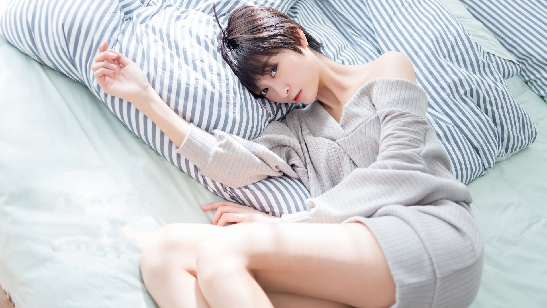 (方案一,情感与宿命视角)